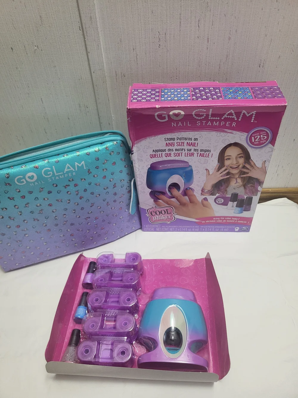 Glow Glam Nail Art Stamp Kit New In Box Never Used
